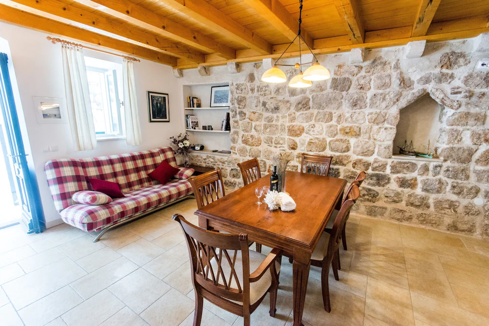 Apartments Foteza