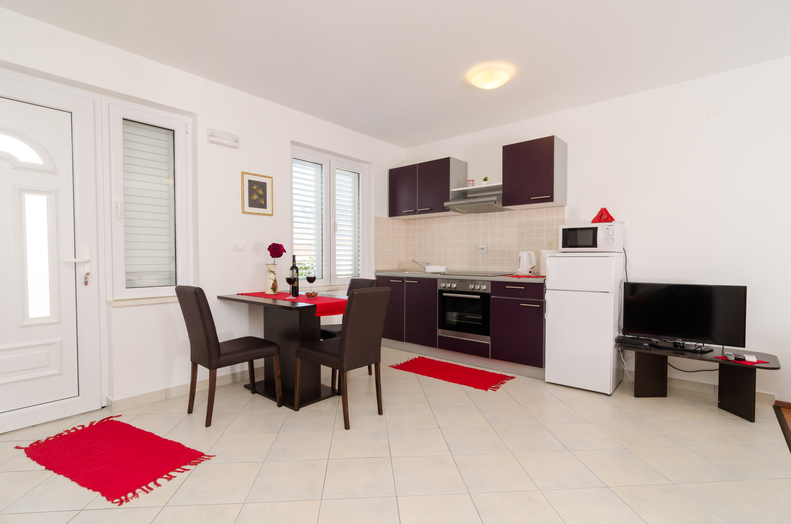 Apartments Ira