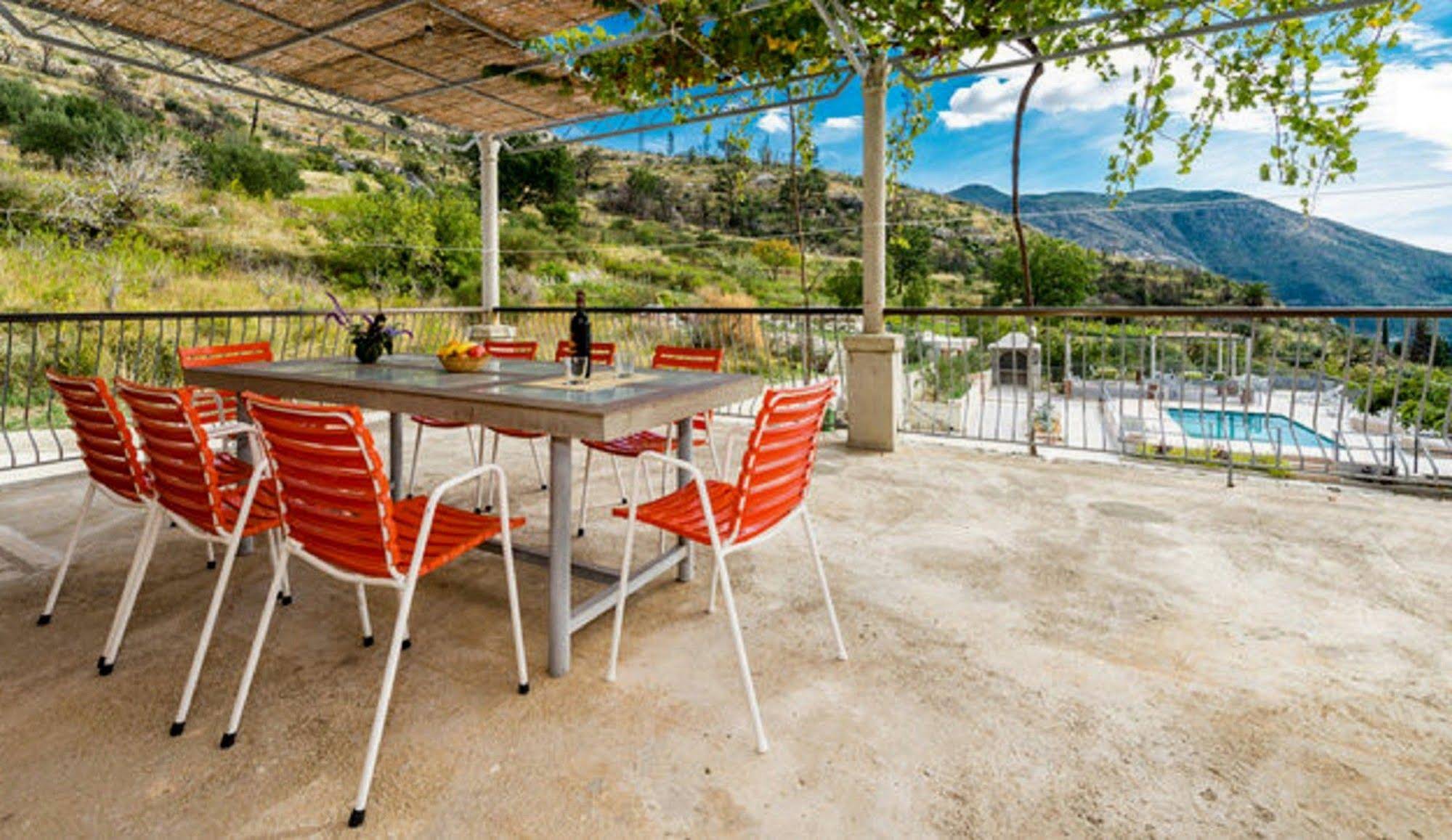 Apartments Klis