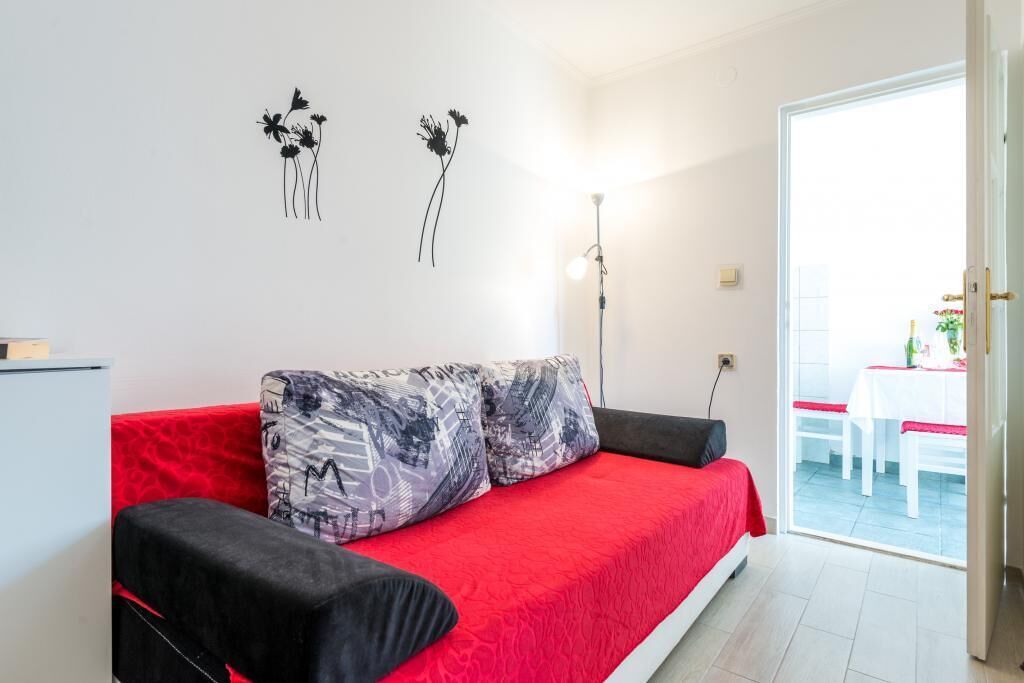 Apartments Lora