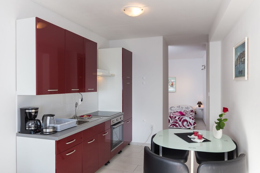 Apartments Luna