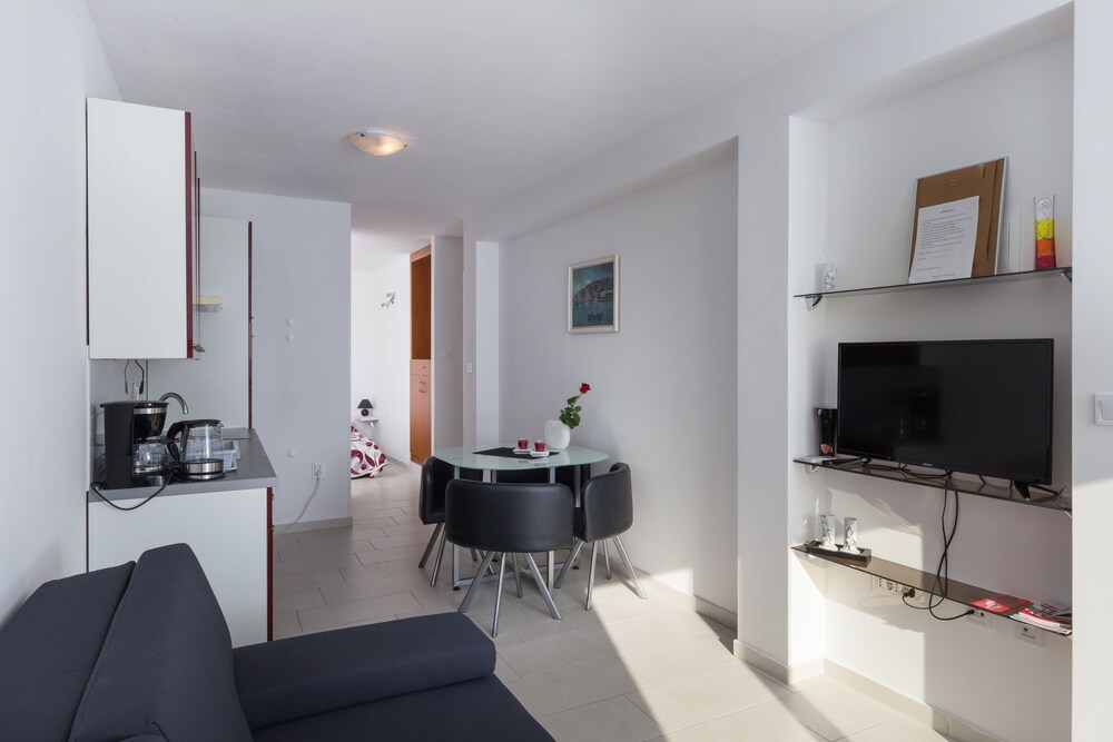 Apartments Luna