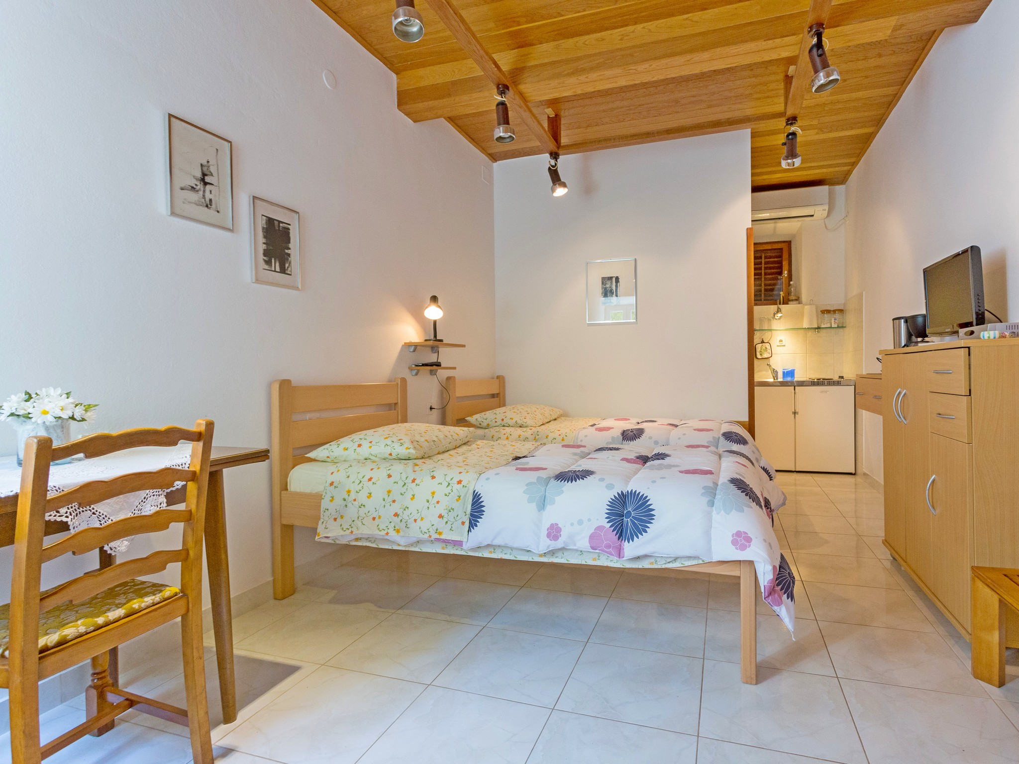 Apartments Maja