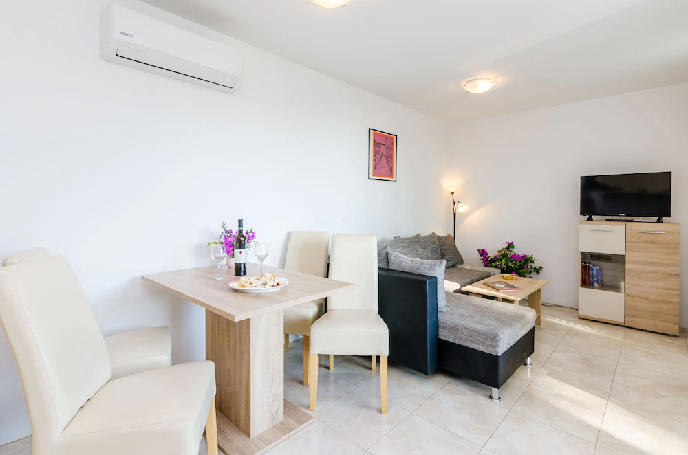 Apartments Maurora