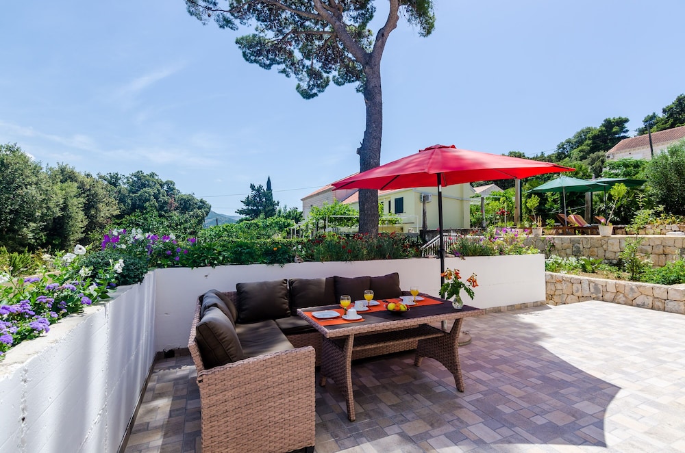 Apartments Maurora