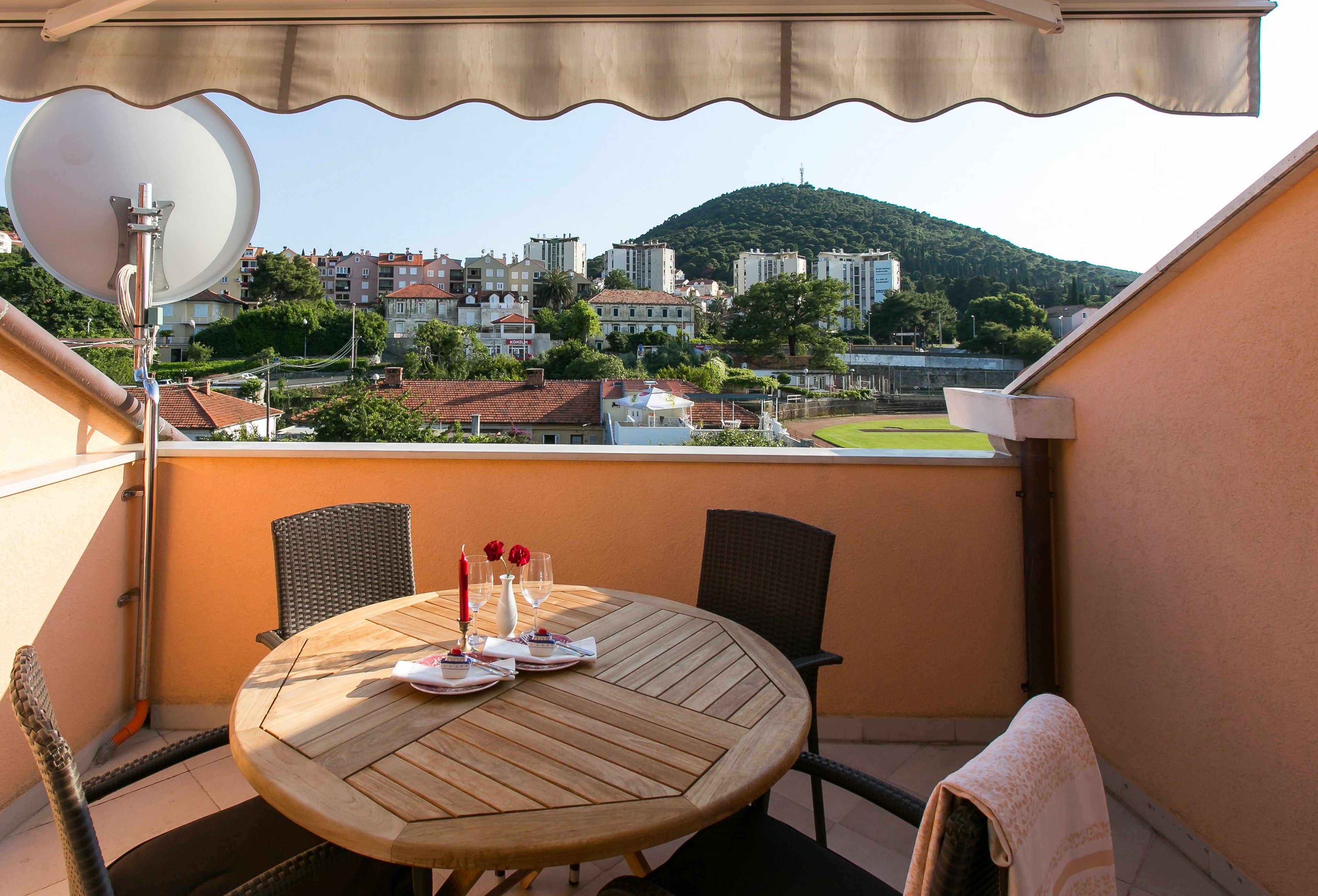 Apartments Miramare & Campara