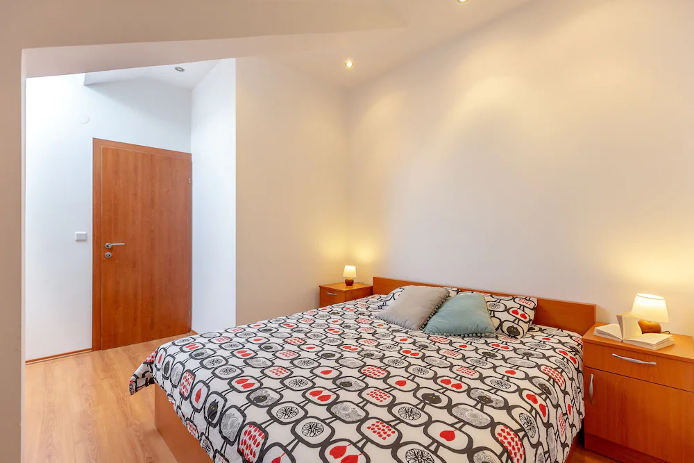 Apartments Mondo