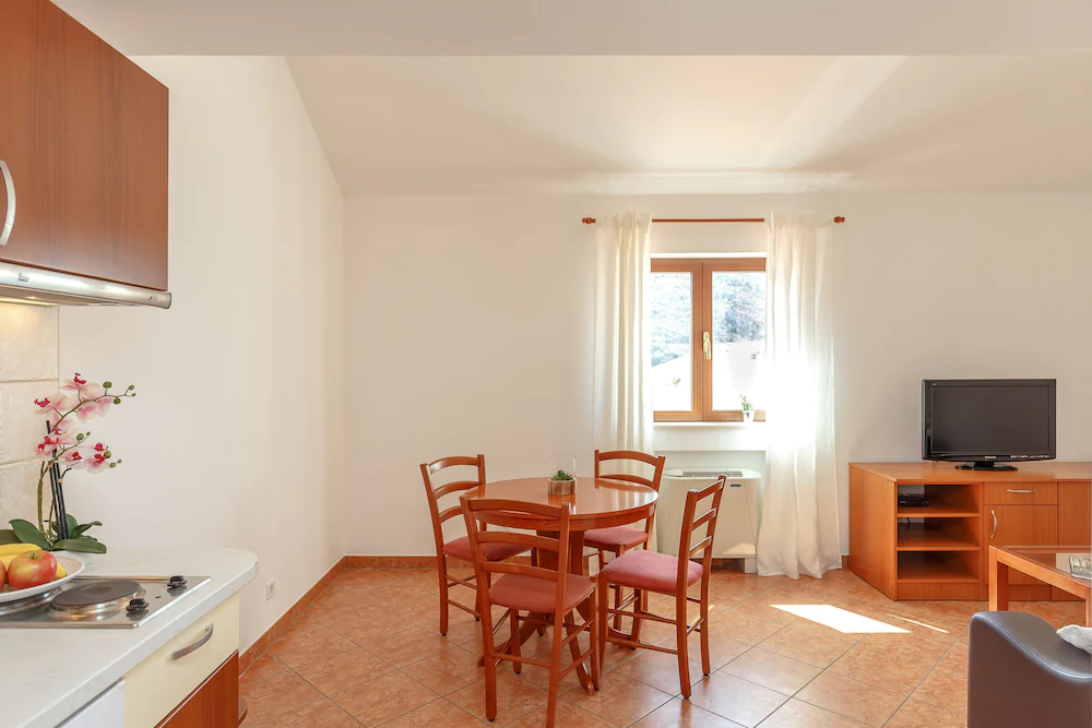 Apartments Mondo