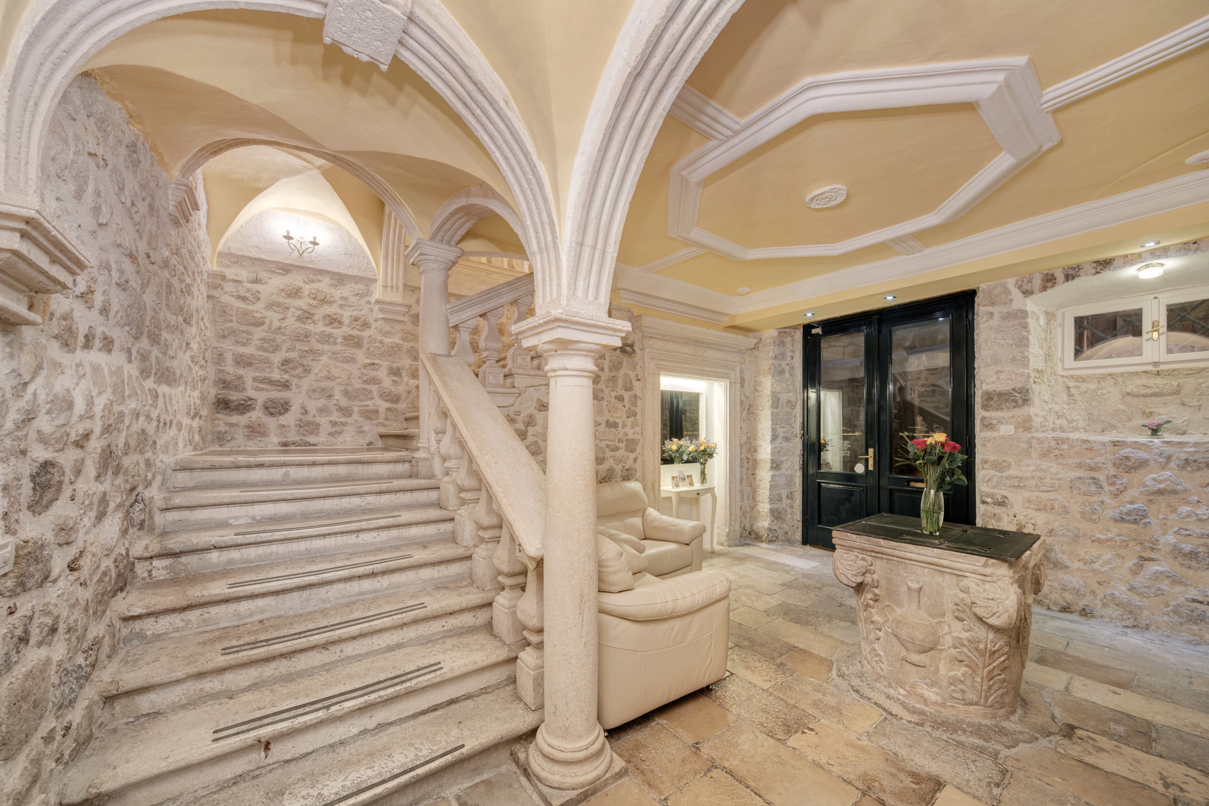 Palmotta Palace