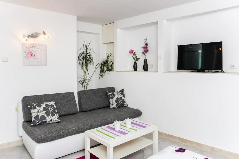 Apartments Nada