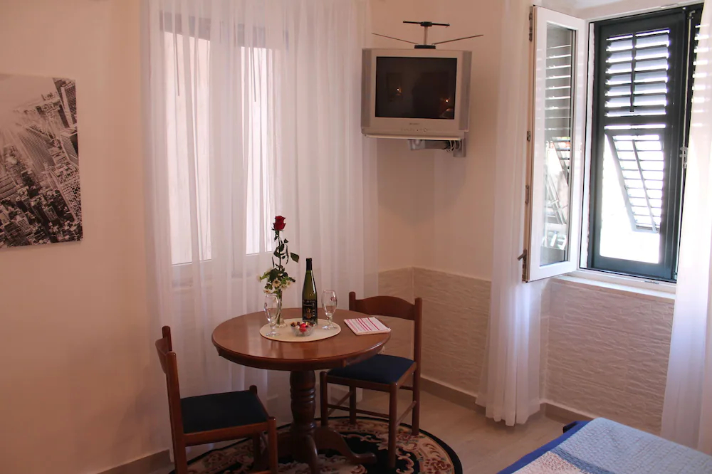 Apartments Nerio
