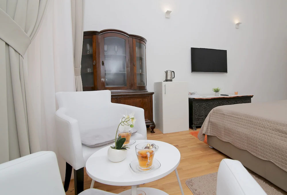 Apartments Nerio