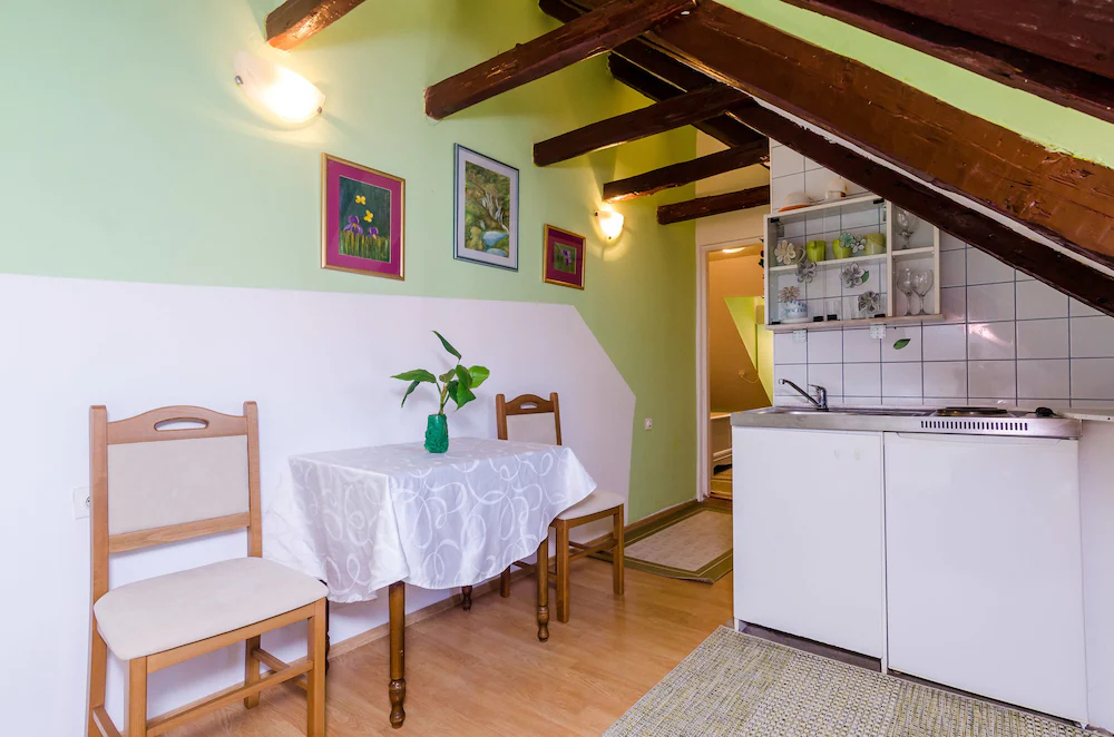 Apartments Nives Racic's