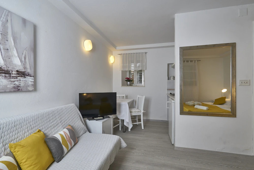 Apartments Old Town Finest