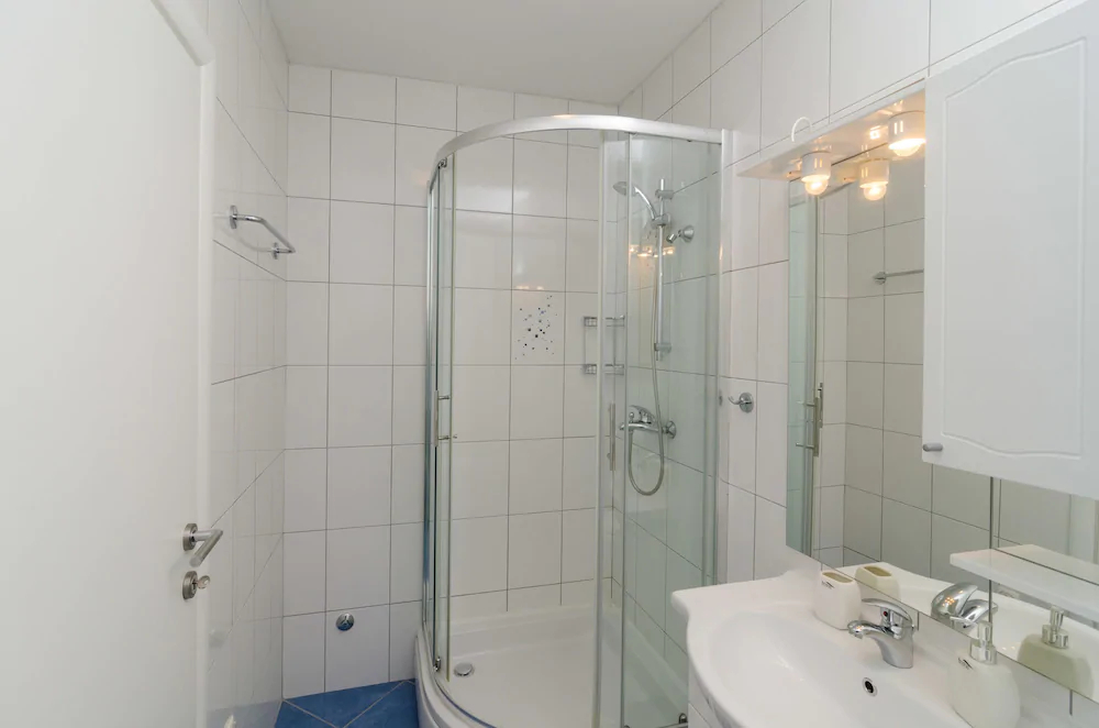 Apartments Pavle