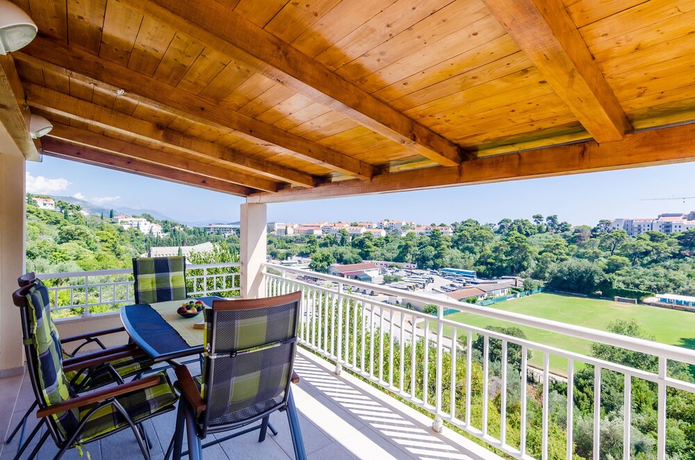 Apartments Pavle