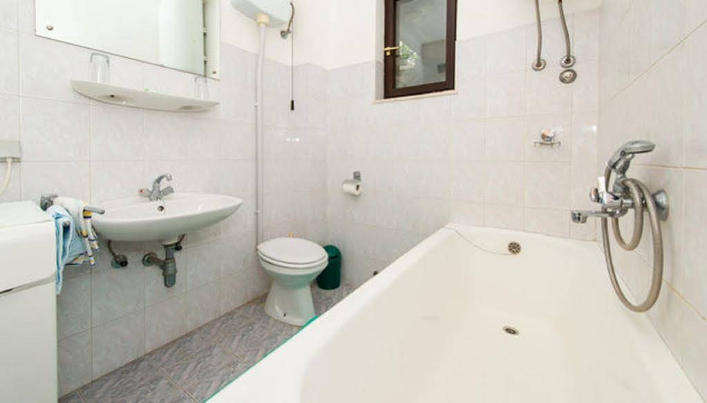 Apartments Perovic