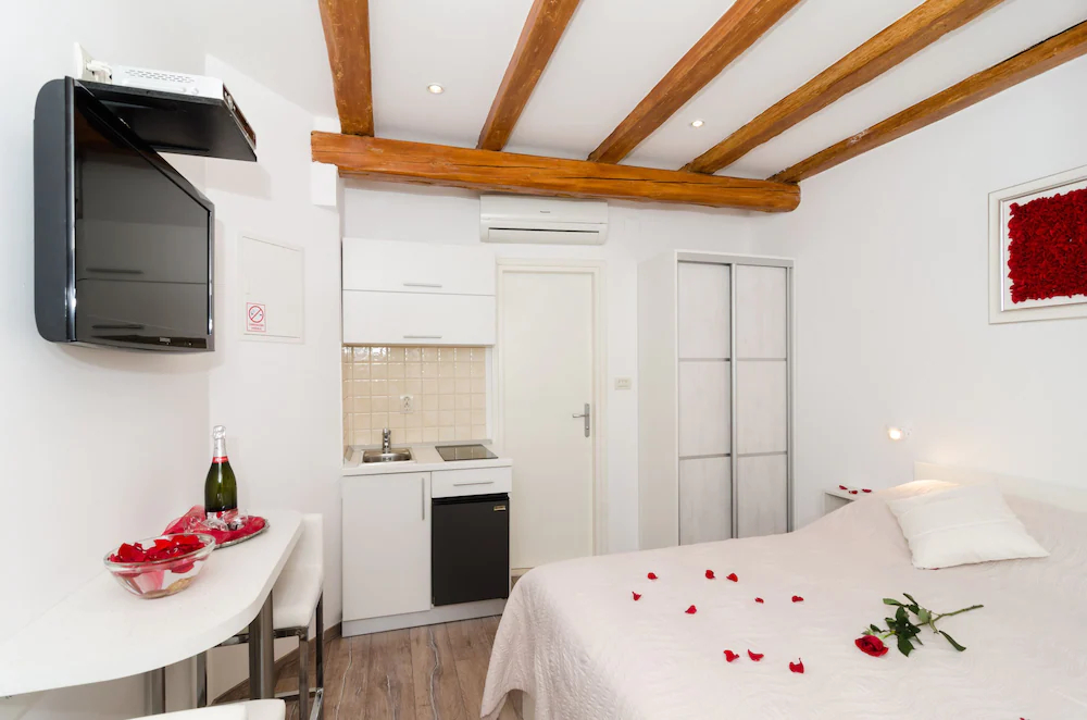 Apartments Raic