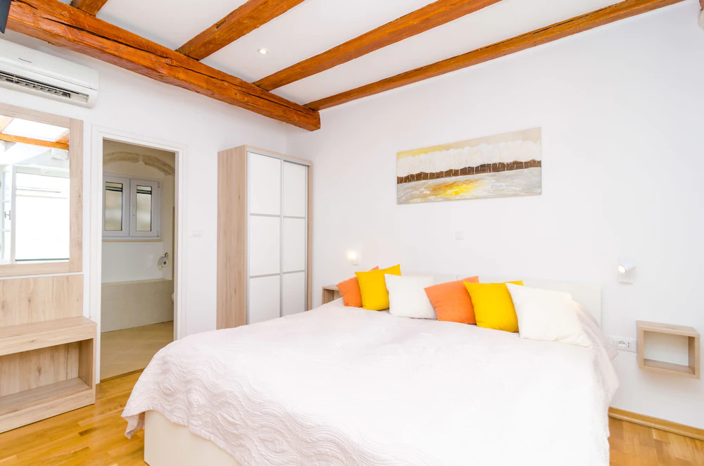 Apartments Raic