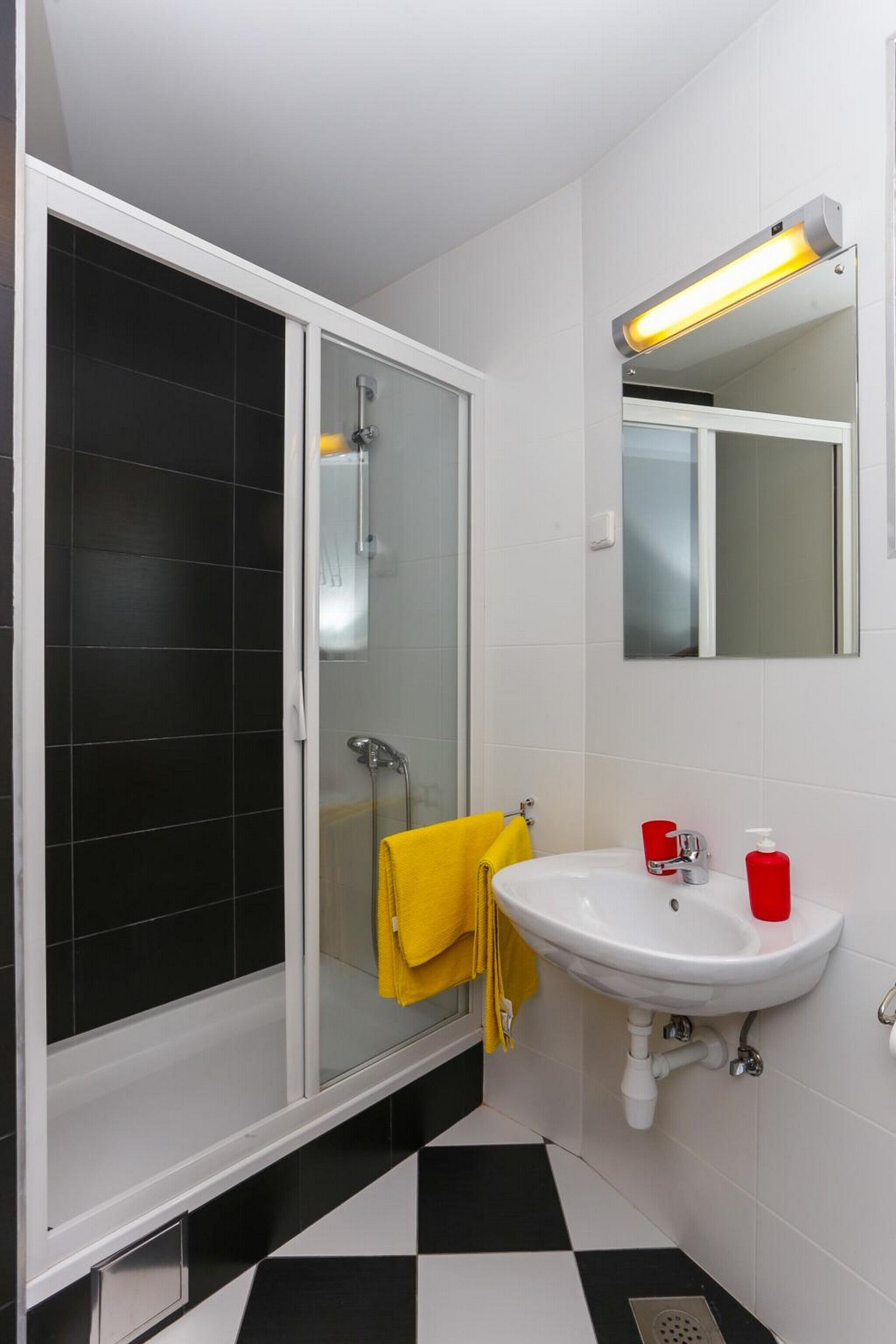 Apartments Sisic