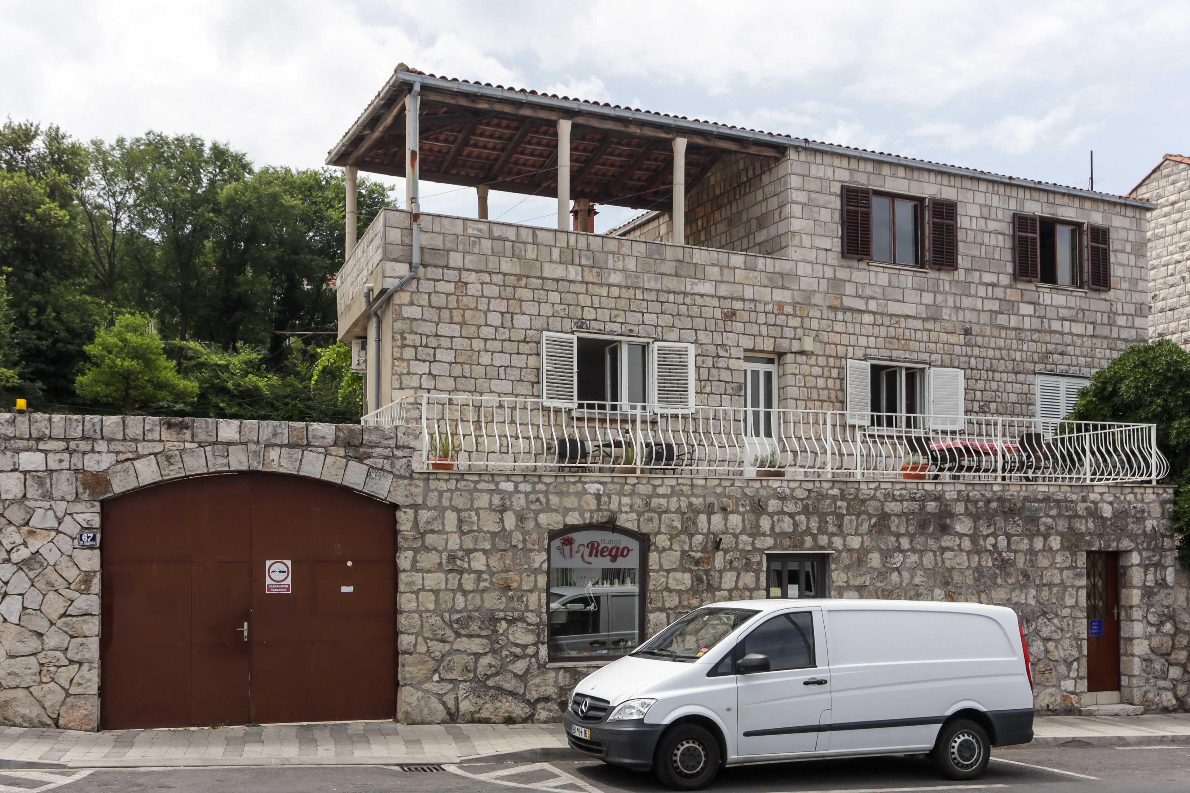 Apartments Sisic