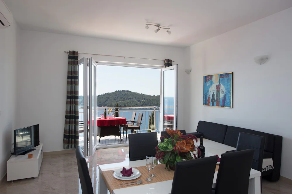 Apartments Villa Ari
