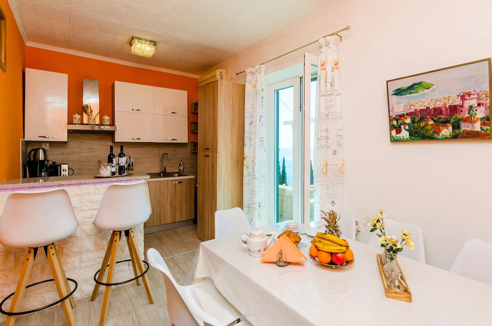 Apartments Villa Ari