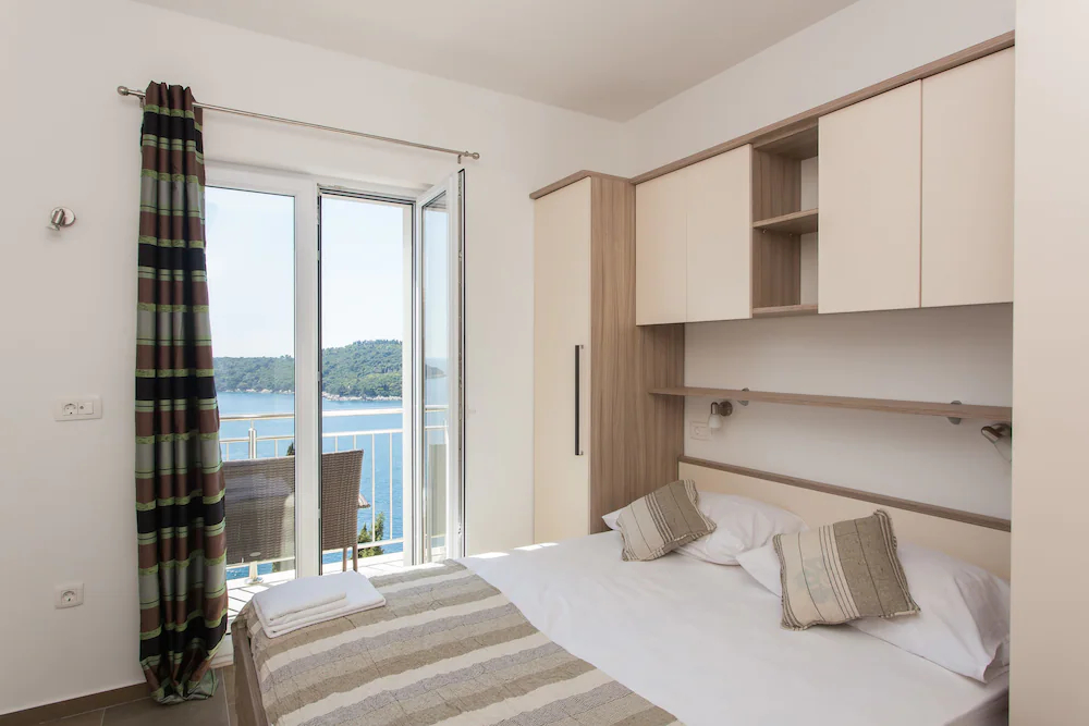 Apartments Villa Ari