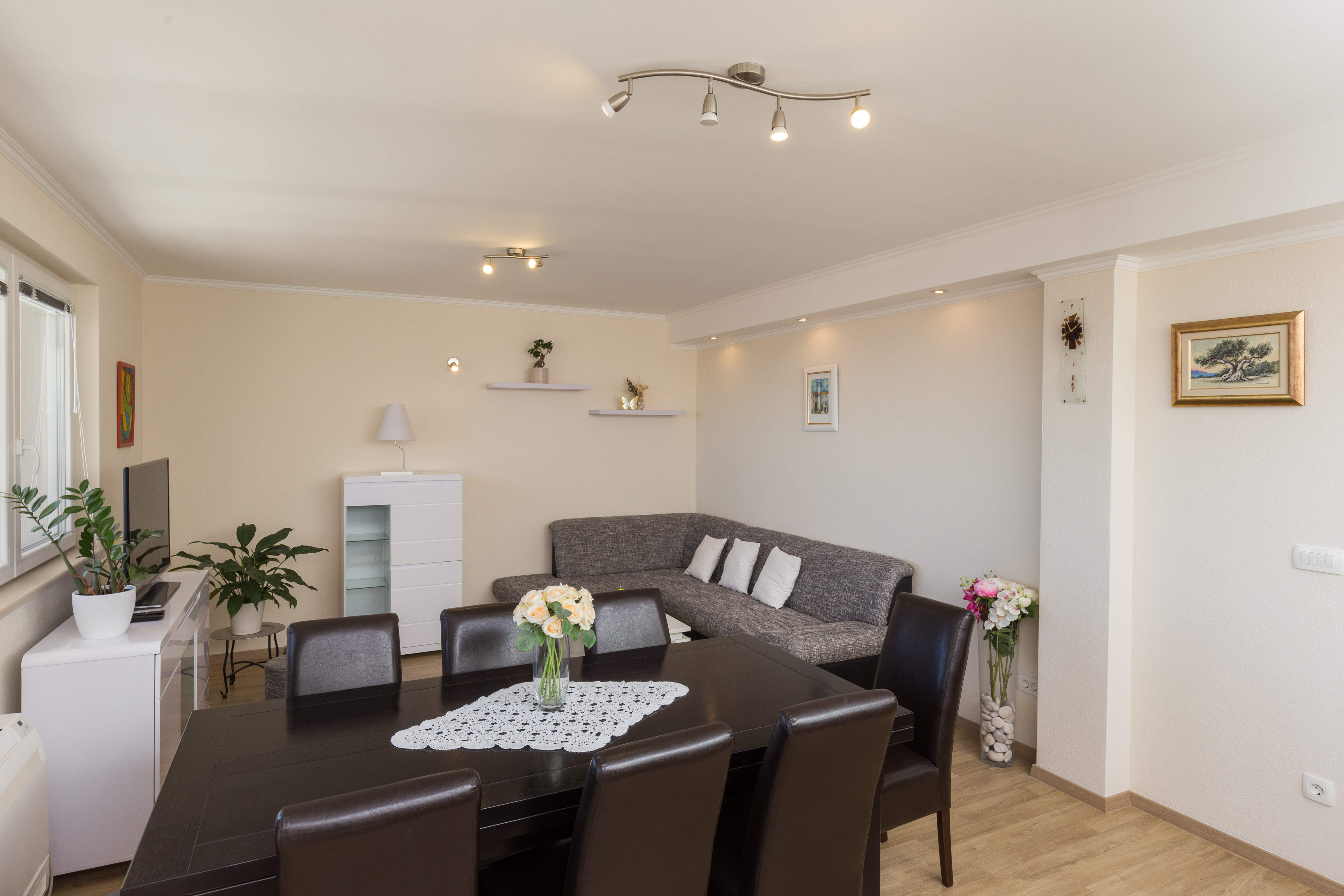 Apartments Villa Dadic
