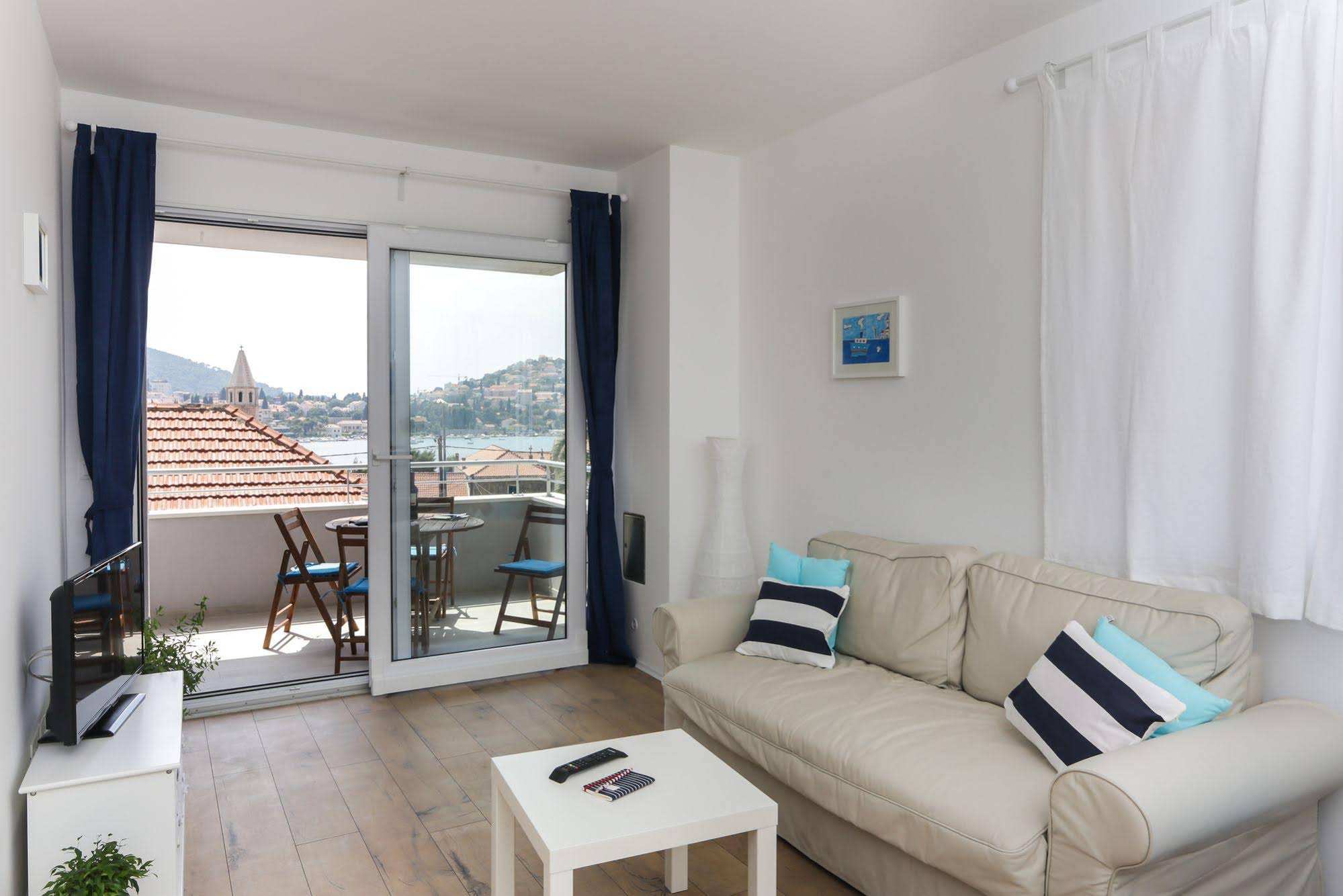 Apartments Villa Karmen