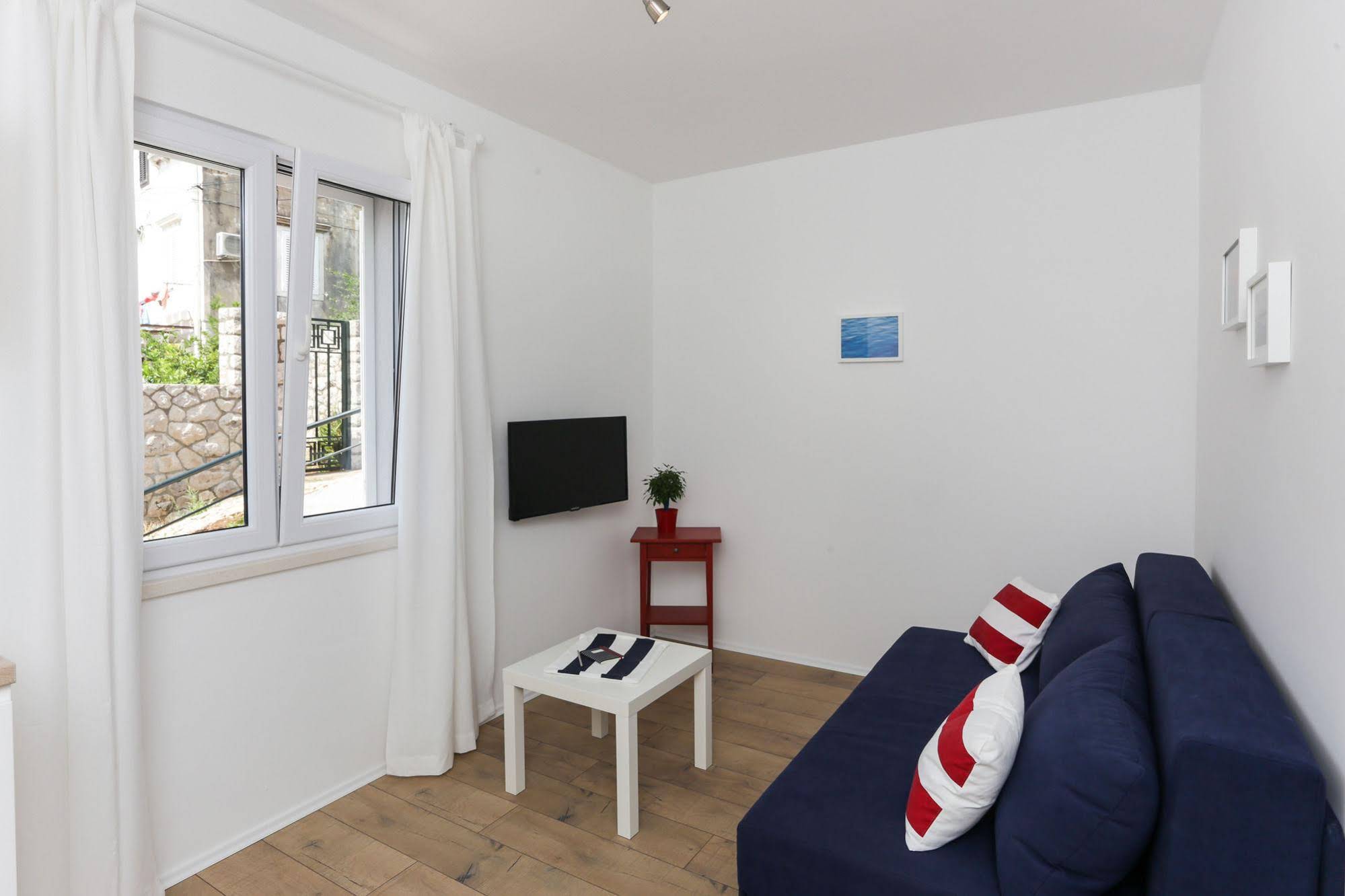 Apartments Villa Karmen
