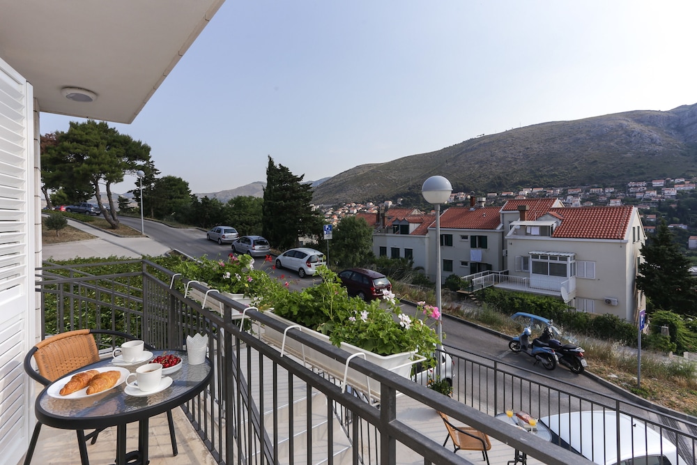 Apartments Villa Providenca