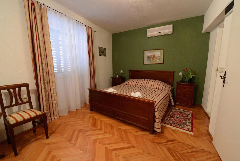 Bed&Breakfast Villa Flora