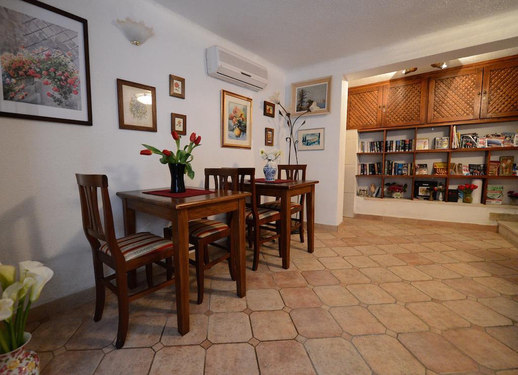 Bed&Breakfast Villa Flora