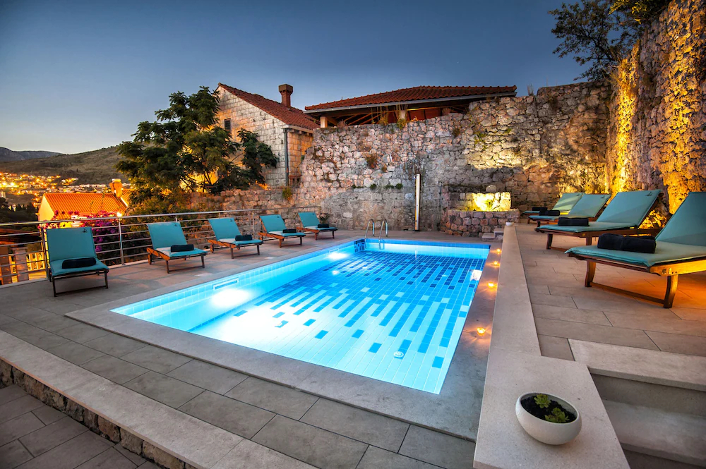California Apartments
