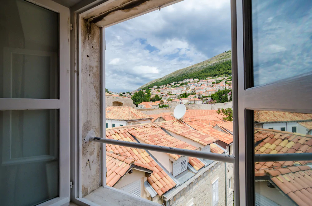 Cinema View House
