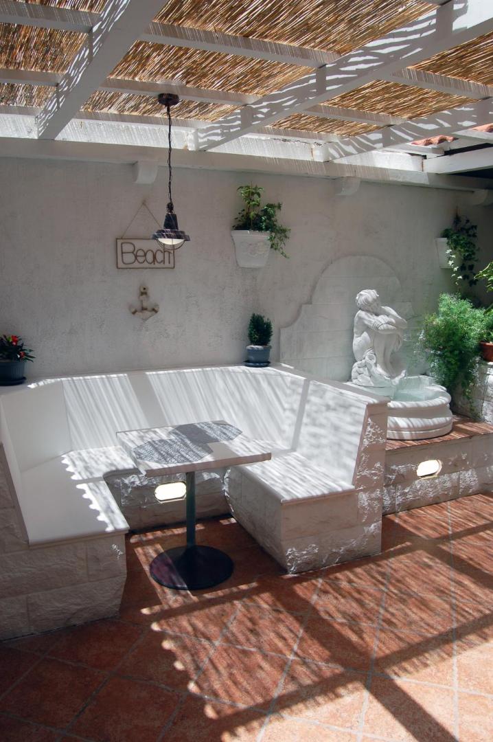 Cosmai Residence