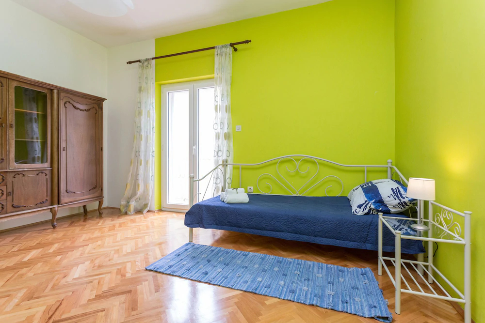 Ellu Apartments