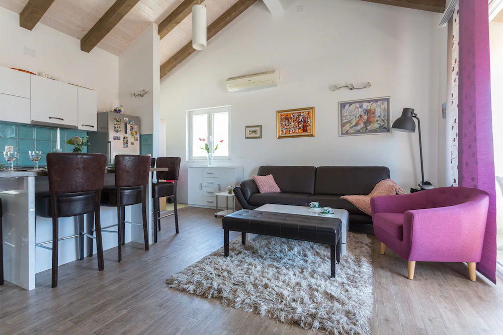 Ellu Apartments