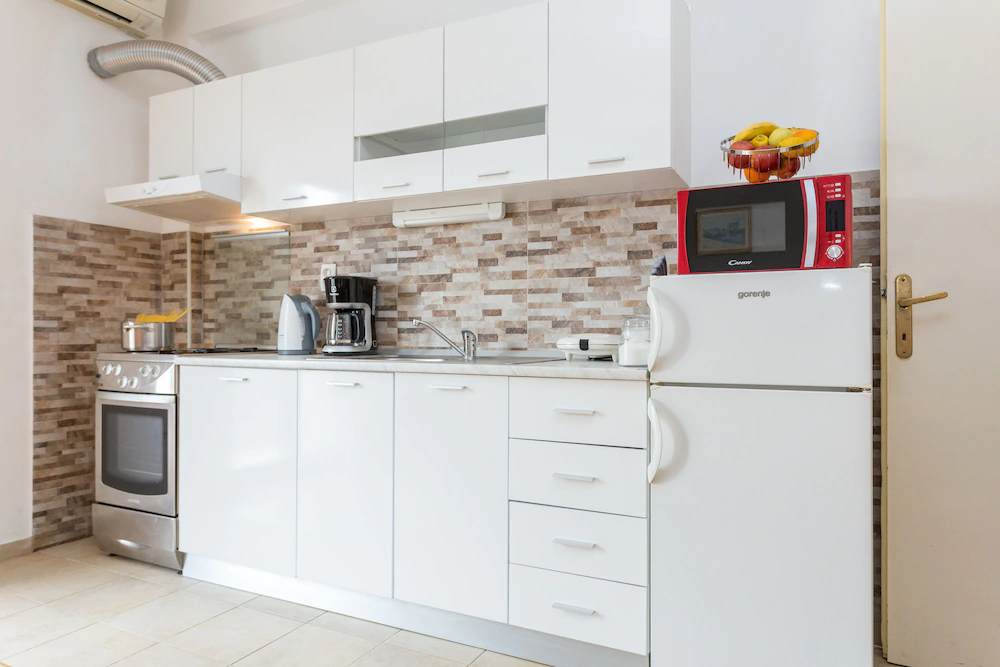 Ellu Apartments
