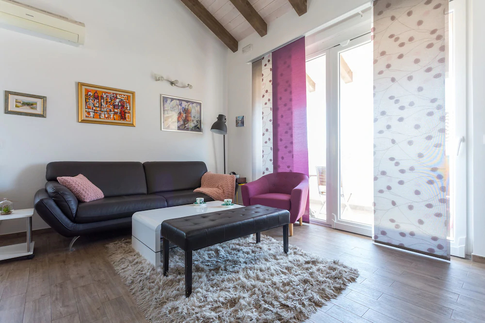 Ellu Apartments