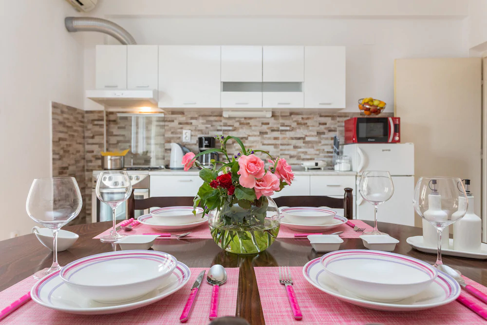 Ellu Apartments