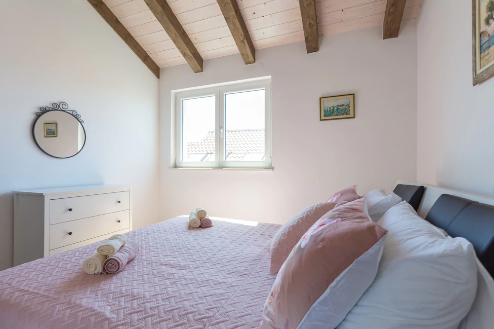 Ellu Apartments