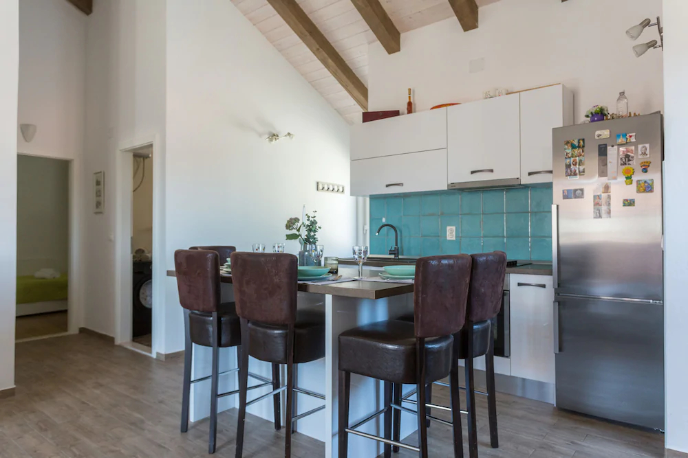 Ellu Apartments