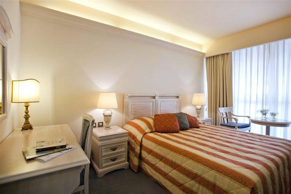 Grand Villa Argentina