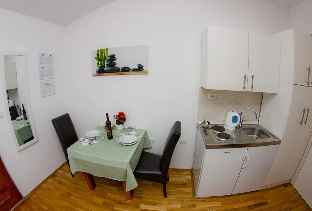 Green Park Apartments