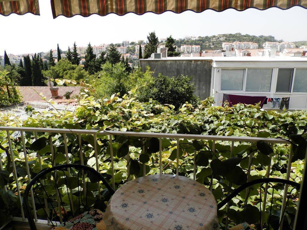 Guest House Bradas