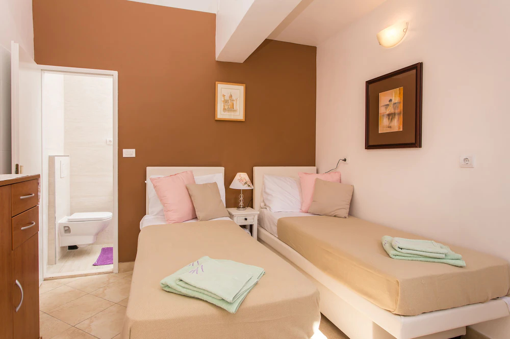 Guest House Cuk