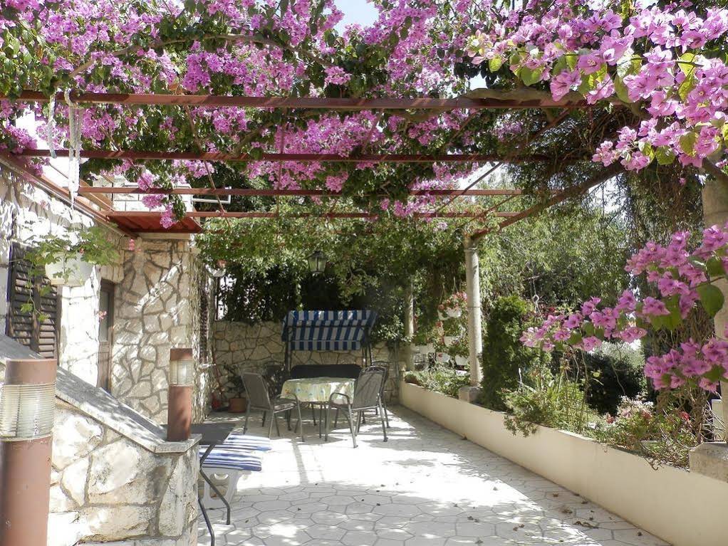 Guest House Foretic