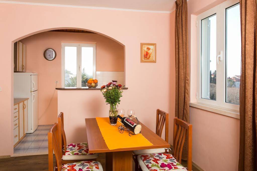 Guest House Foretic